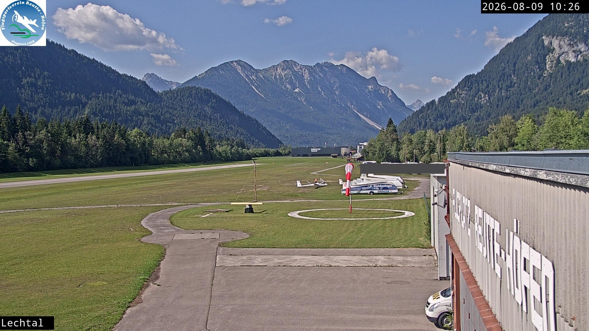 Archiv Foto Webcam Flugplatz Höfen, Tirol