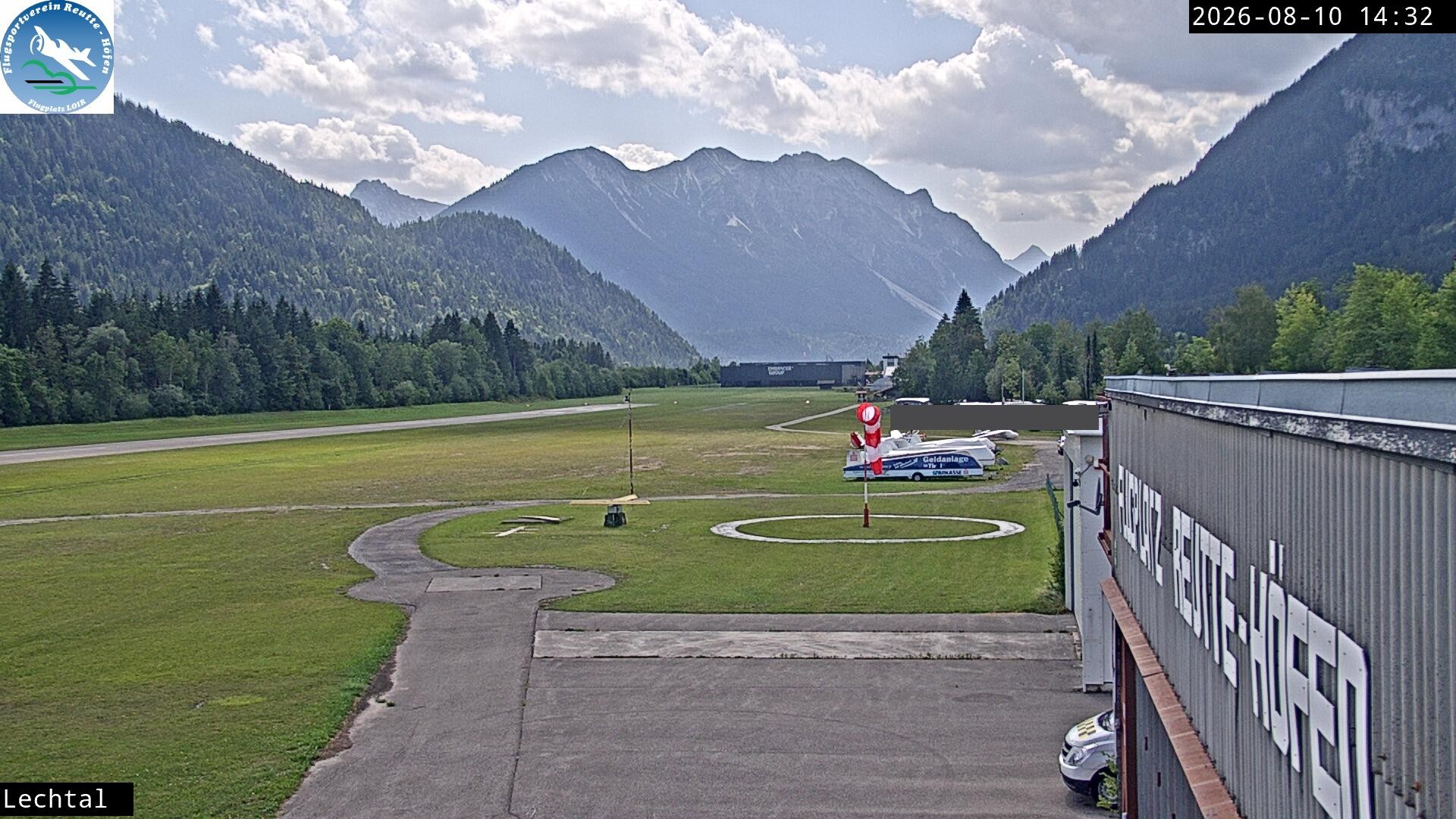 Archiv Foto Webcam Flugplatz Höfen, Tirol