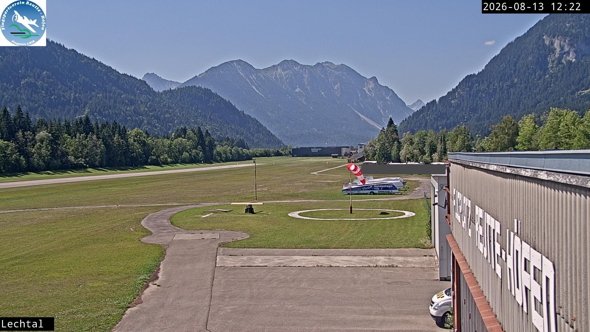 Archiv Foto Webcam Flugplatz Höfen, Tirol