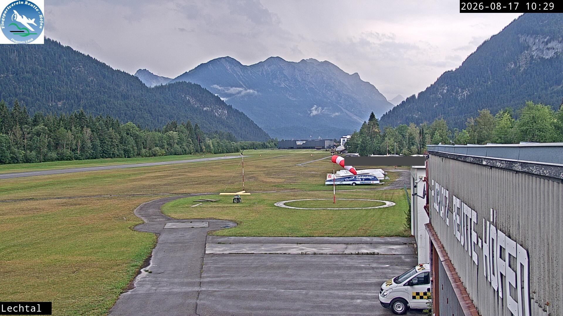 Archiv Foto Webcam Flugplatz Höfen, Tirol