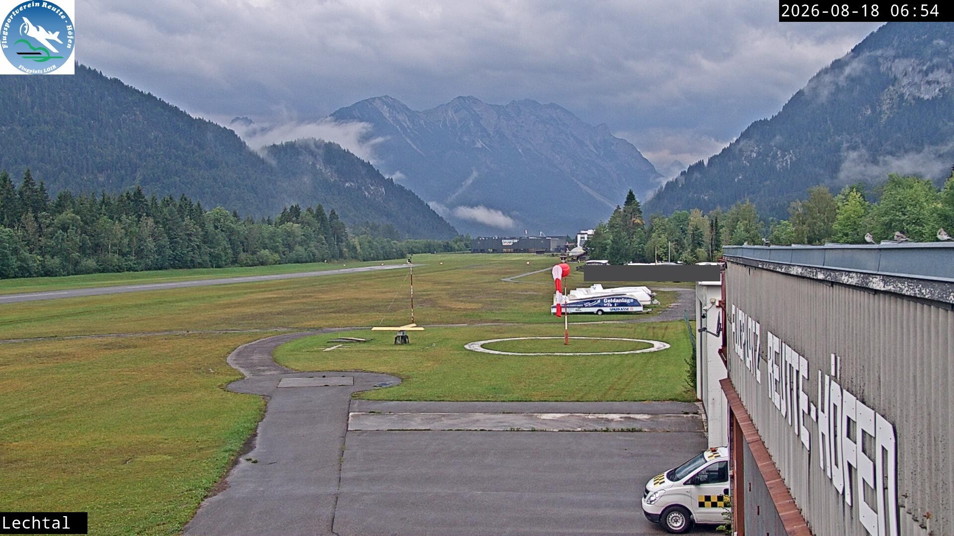 Archiv Foto Webcam Flugplatz Höfen, Tirol