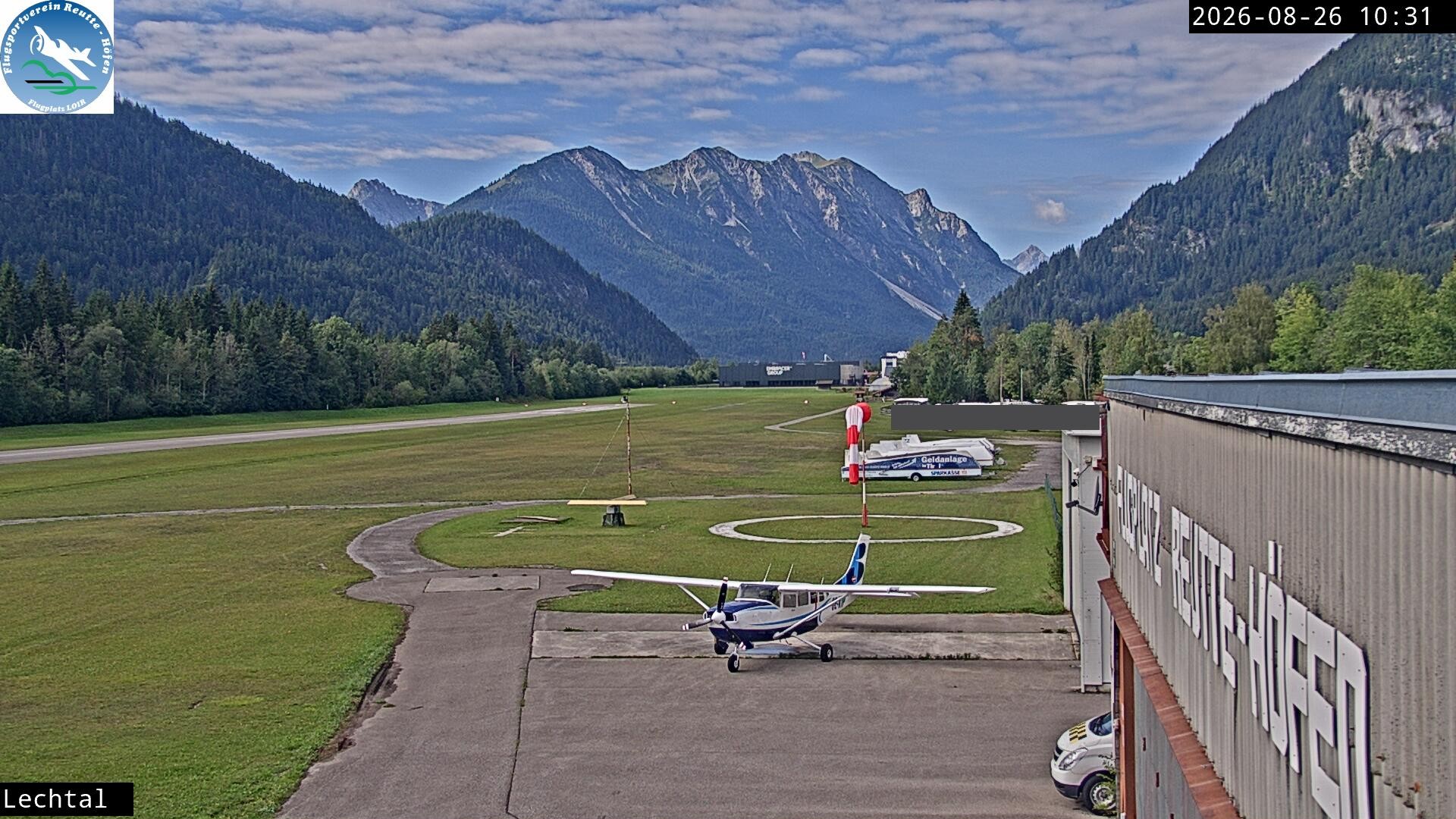 Archiv Foto Webcam Flugplatz Höfen, Tirol