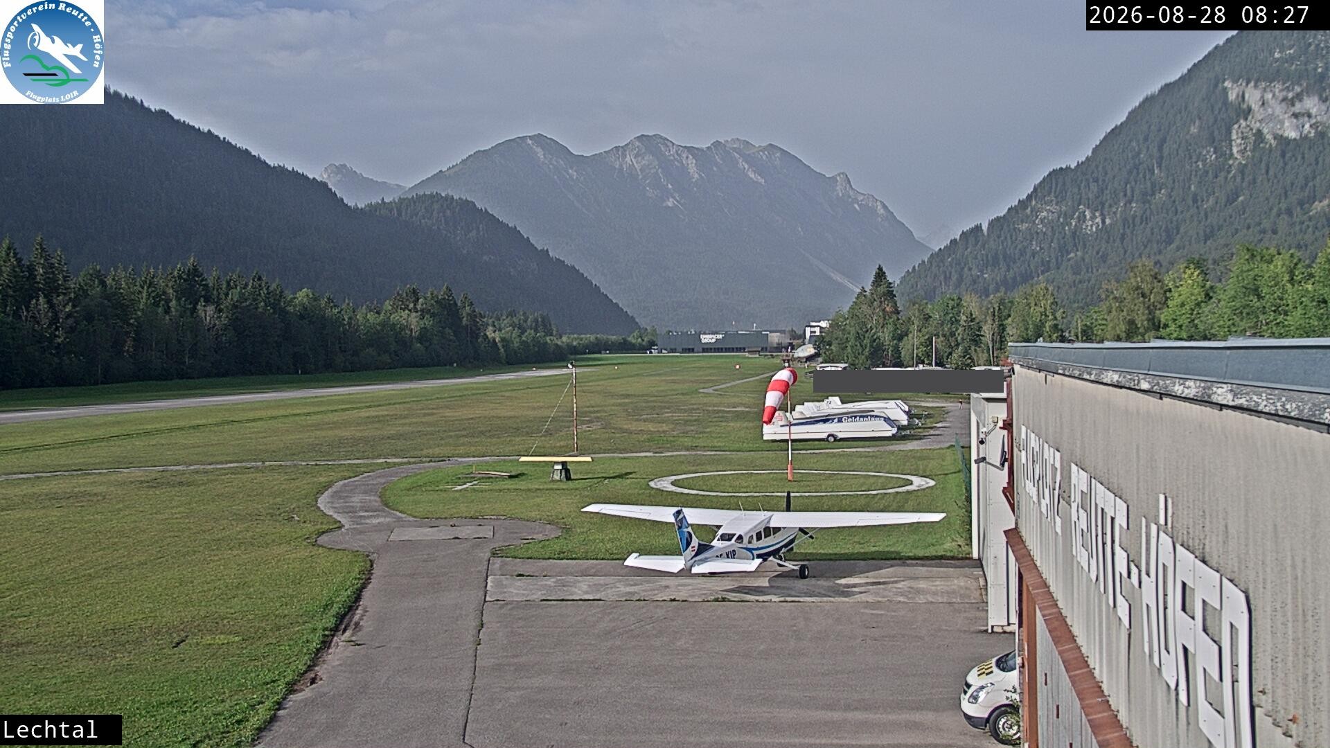 Archiv Foto Webcam Flugplatz Höfen, Tirol