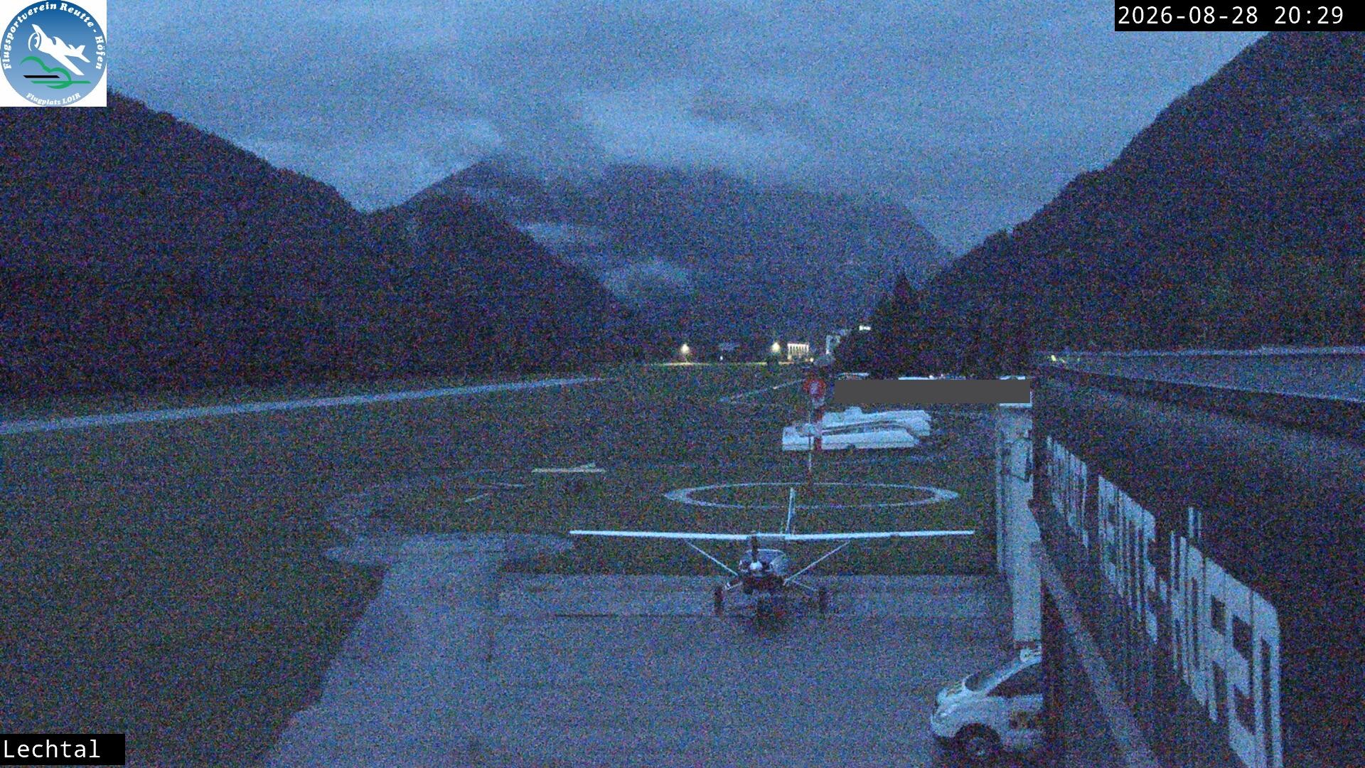 Archiv Foto Webcam Flugplatz Höfen, Tirol