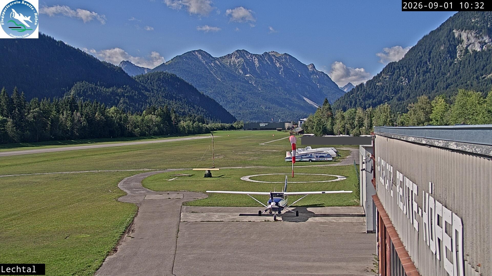 Archiv Foto Webcam Flugplatz Höfen, Tirol