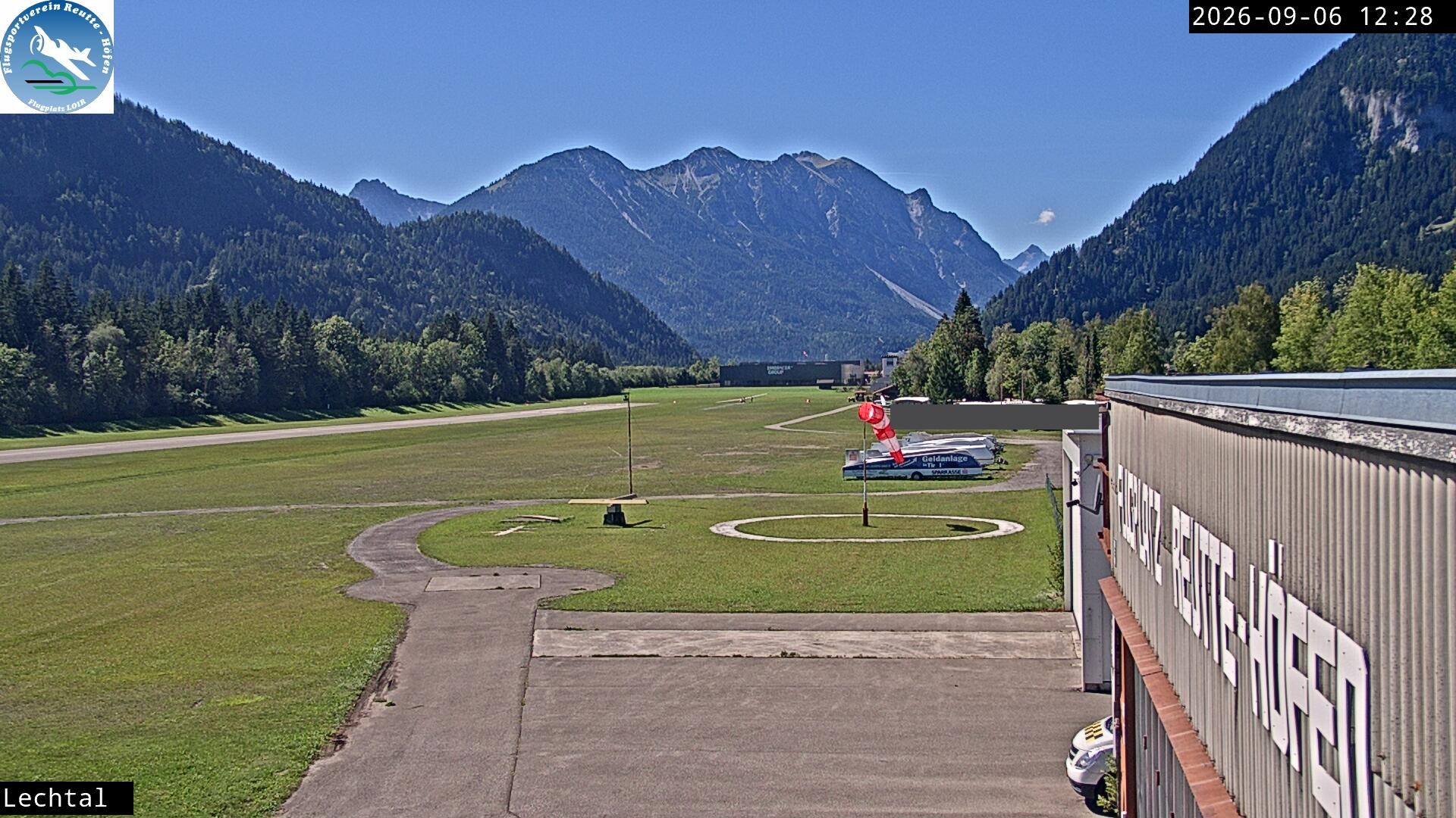 Archiv Foto Webcam Flugplatz Höfen, Tirol