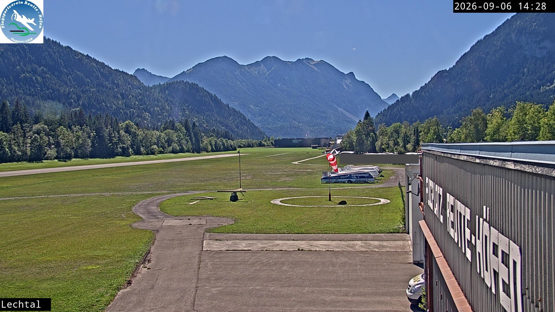 Archiv Foto Webcam Flugplatz Höfen, Tirol