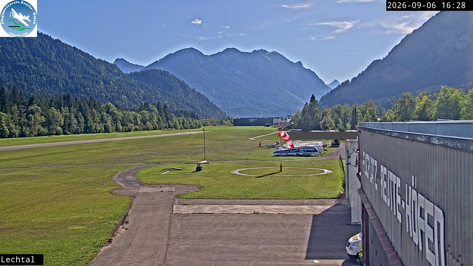 Archiv Foto Webcam Flugplatz Höfen, Tirol