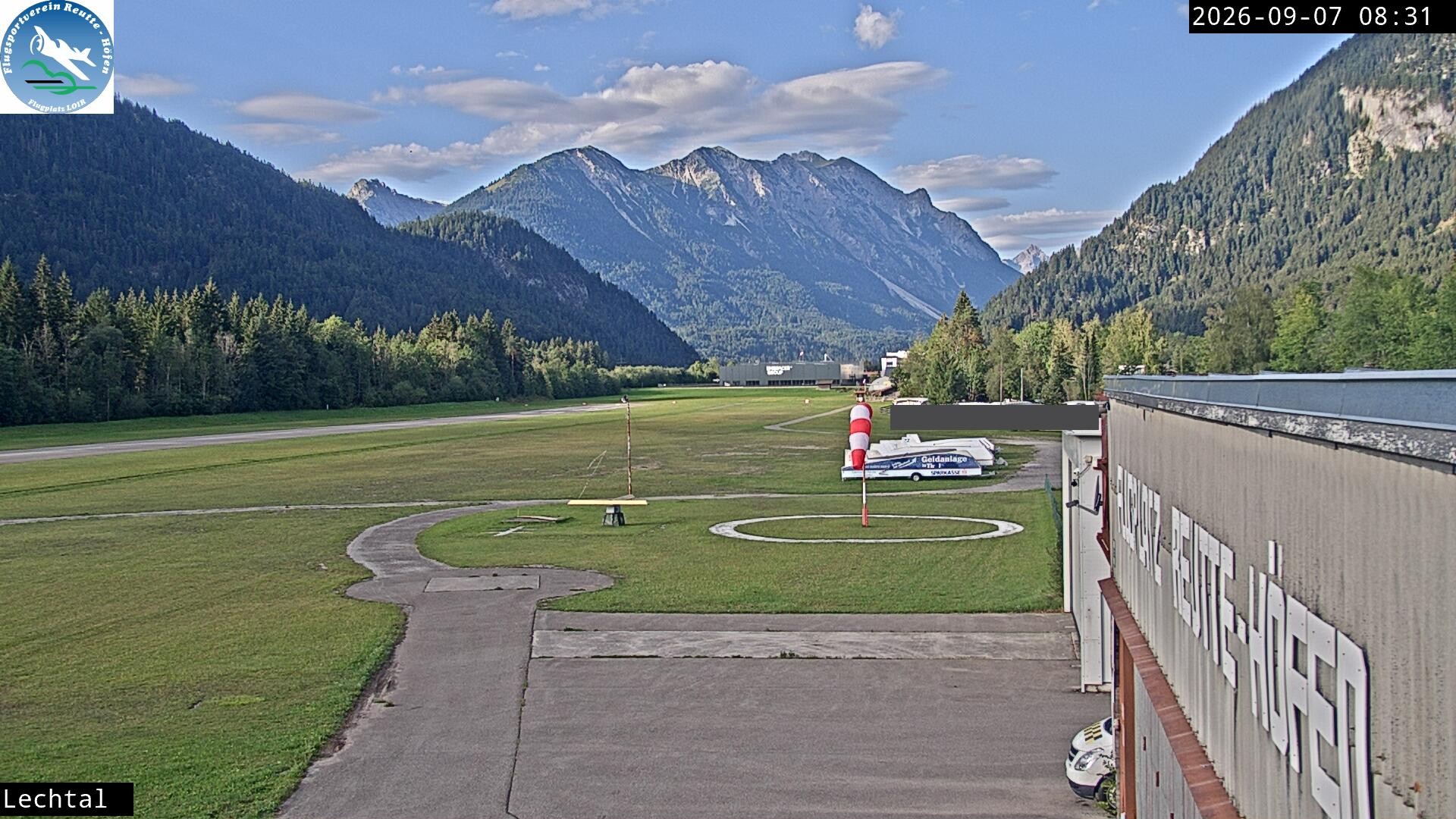 Archiv Foto Webcam Flugplatz Höfen, Tirol