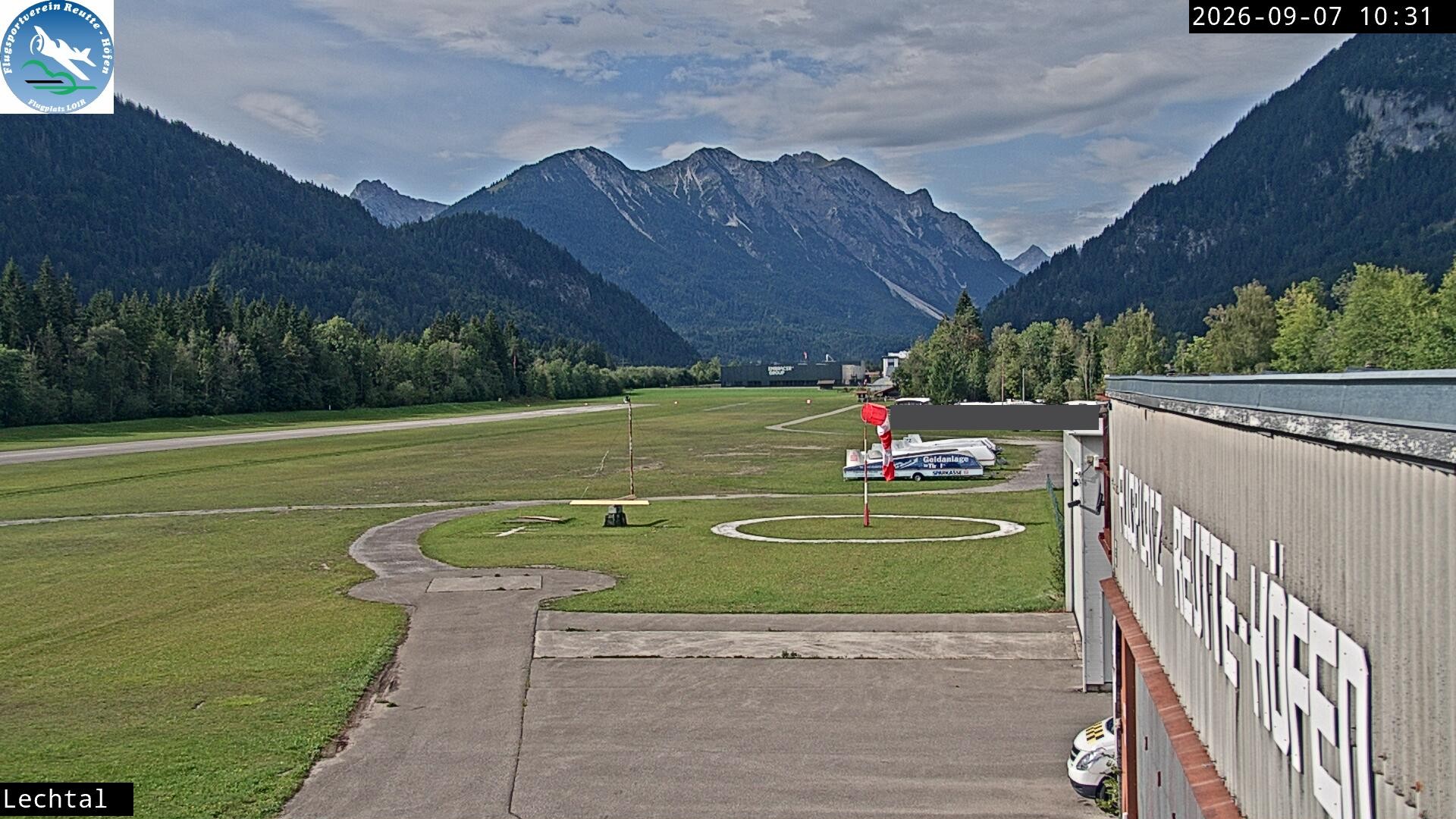 Archiv Foto Webcam Flugplatz Höfen, Tirol