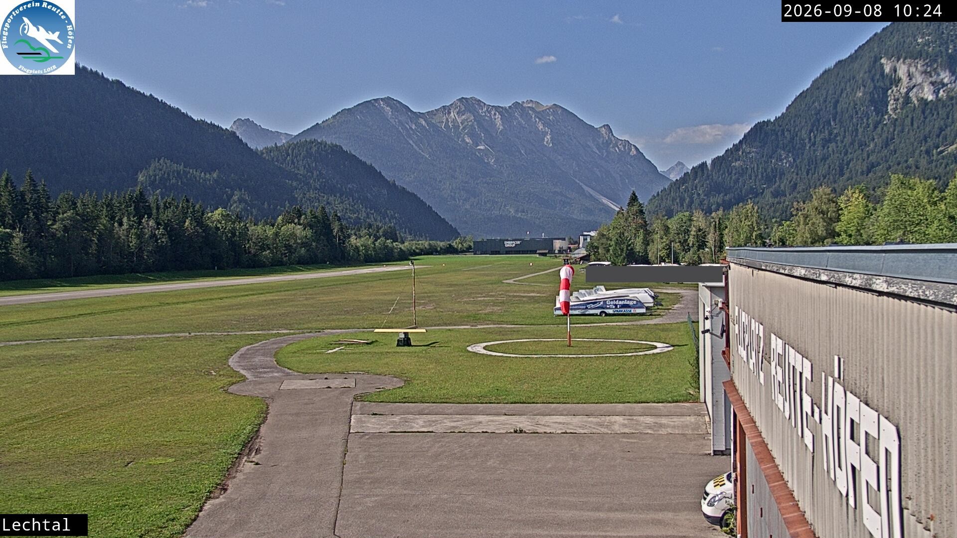 Archiv Foto Webcam Flugplatz Höfen, Tirol
