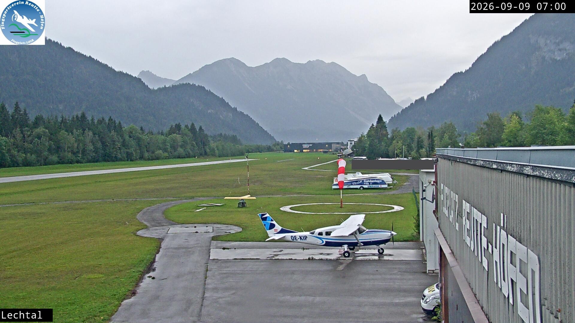 Archiv Foto Webcam Flugplatz Höfen, Tirol