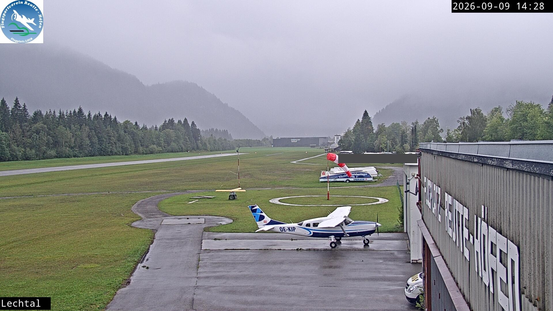 Archiv Foto Webcam Flugplatz Höfen, Tirol