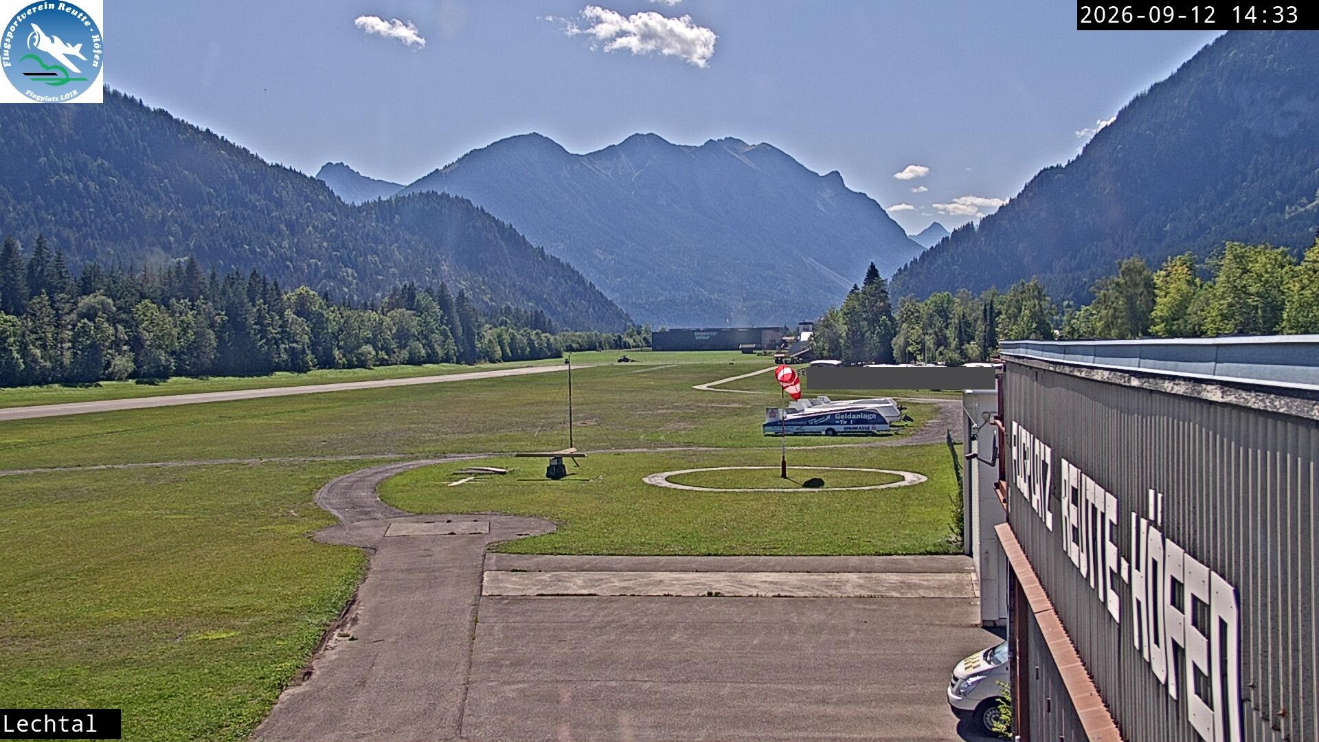 Archiv Foto Webcam Flugplatz Höfen, Tirol