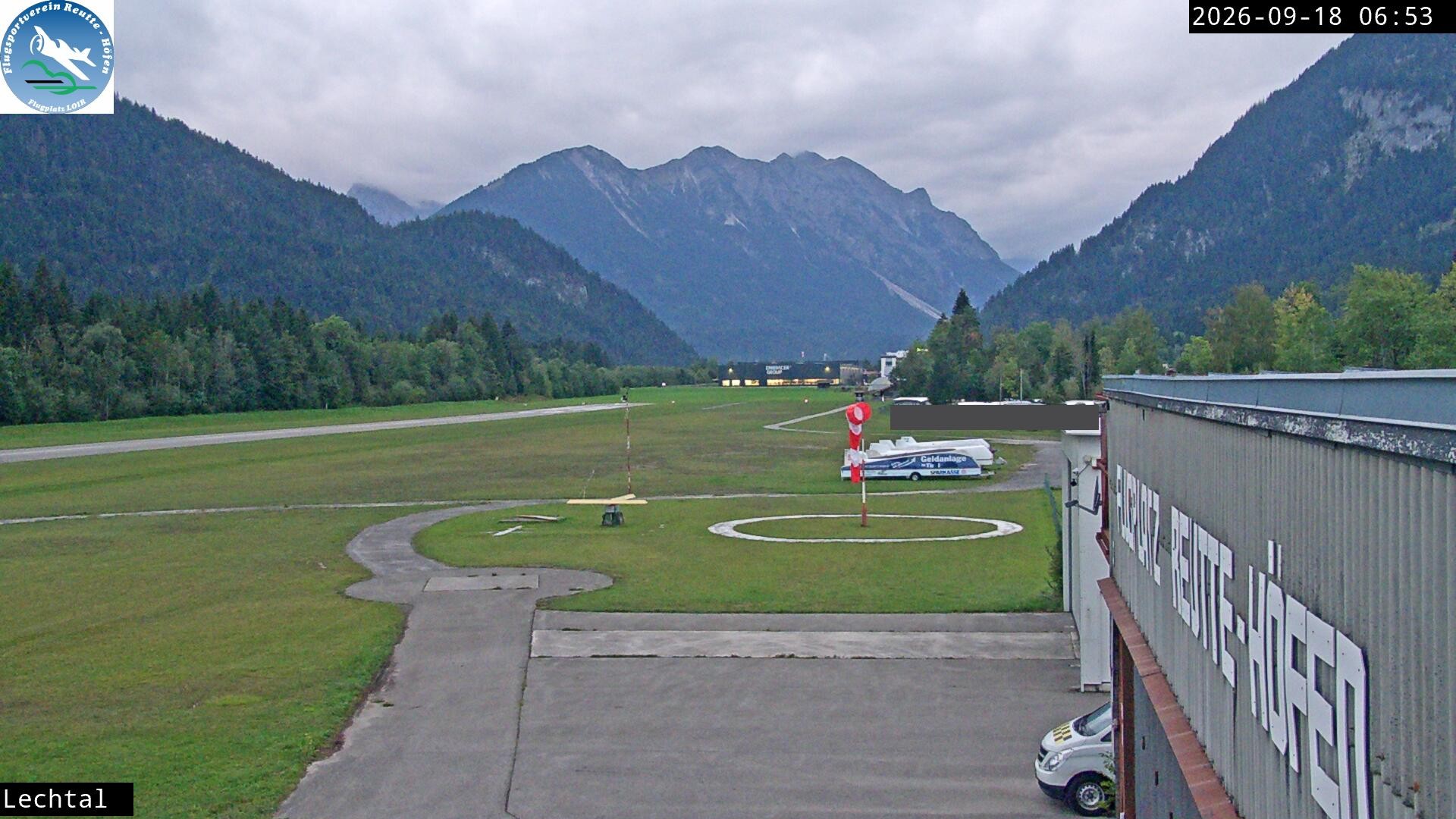 Archiv Foto Webcam Flugplatz Höfen, Tirol