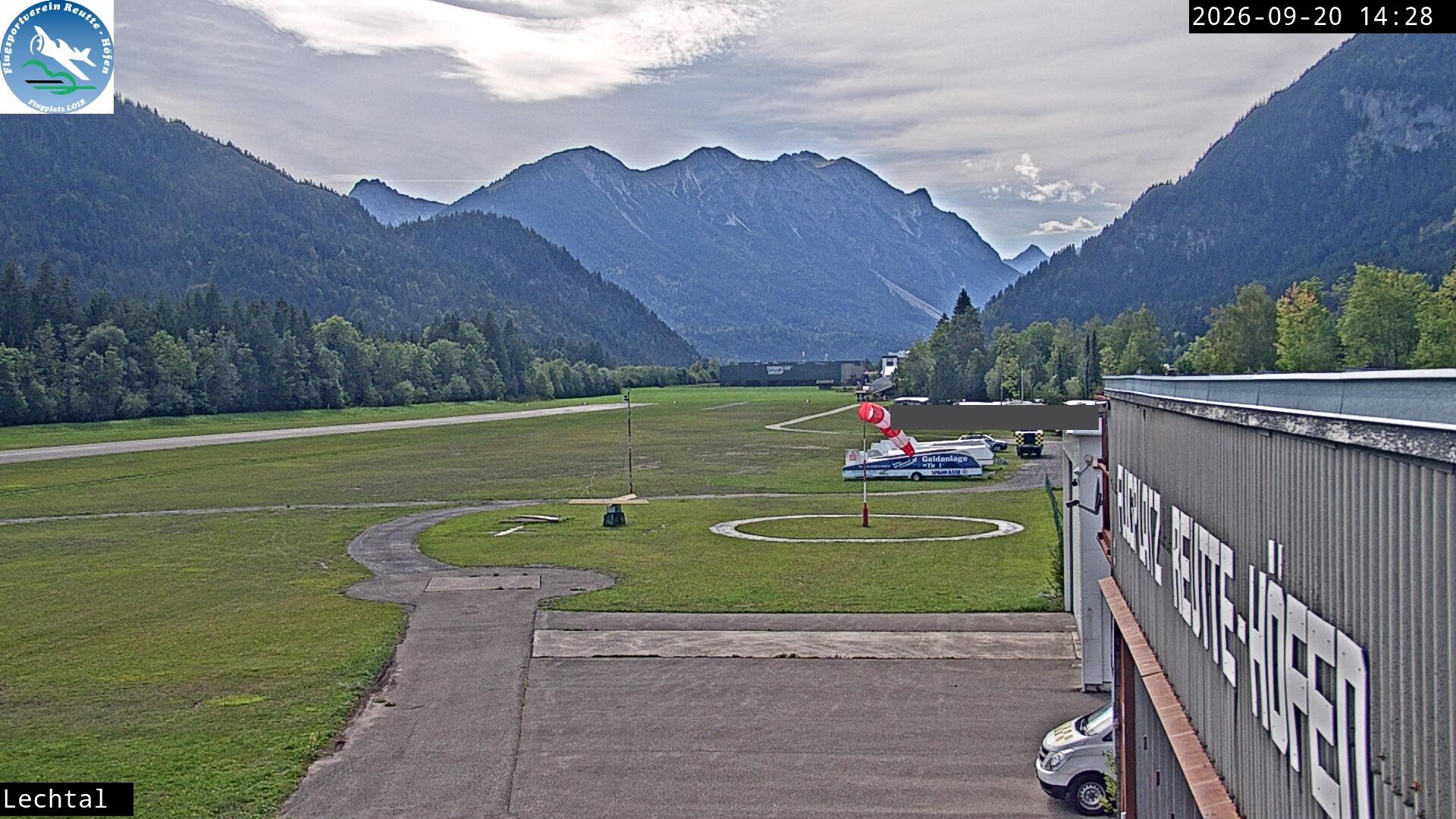 Archiv Foto Webcam Flugplatz Höfen, Tirol