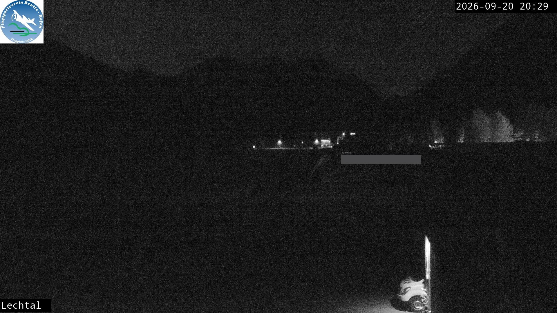 Archived image Webcam Hoefen airport, Tyrol