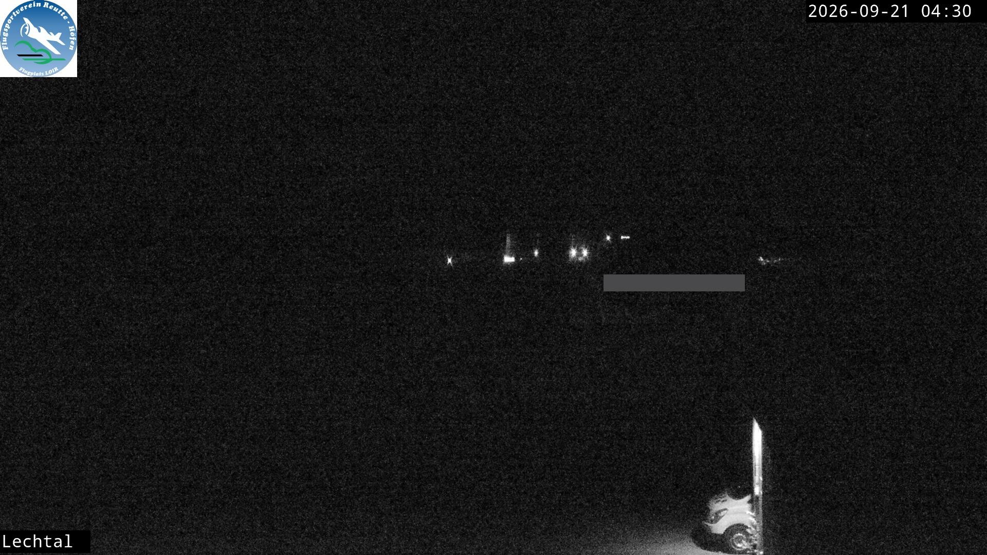 Archived image Webcam Hoefen airport, Tyrol
