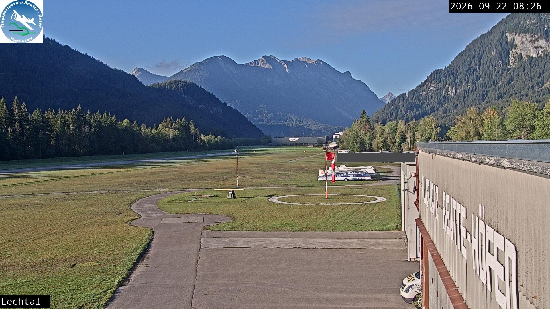 Archiv Foto Webcam Flugplatz Höfen, Tirol