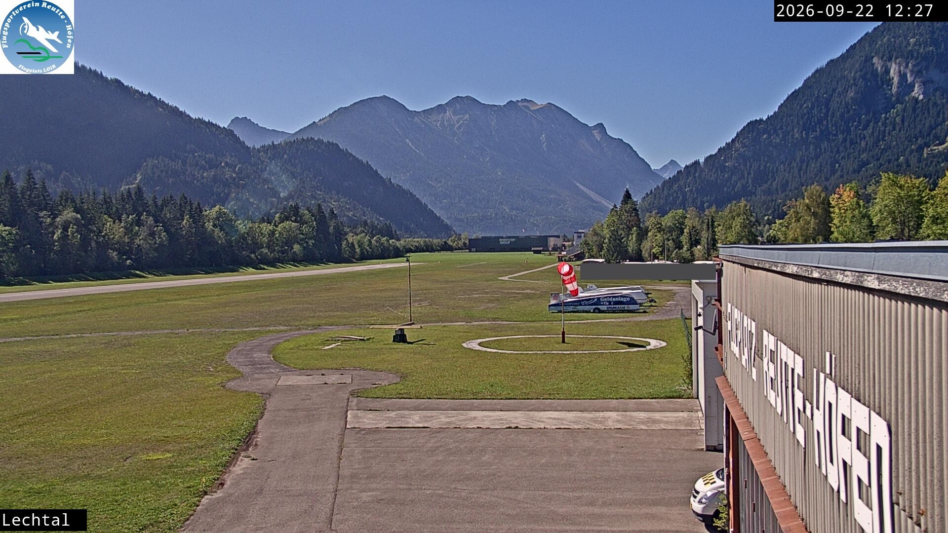Archiv Foto Webcam Flugplatz Höfen, Tirol