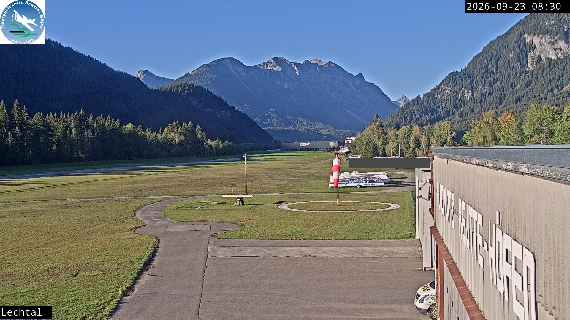 Archiv Foto Webcam Flugplatz Höfen, Tirol
