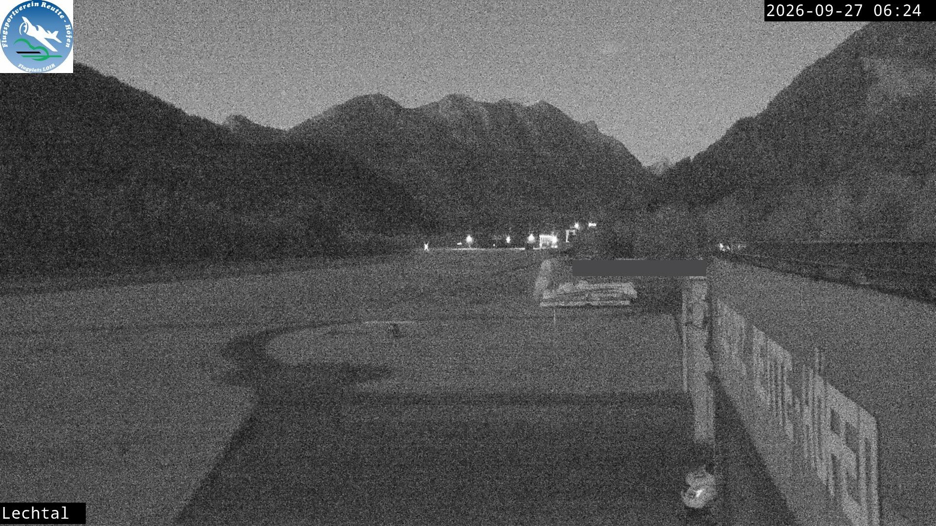 Archiv Foto Webcam Flugplatz Höfen, Tirol