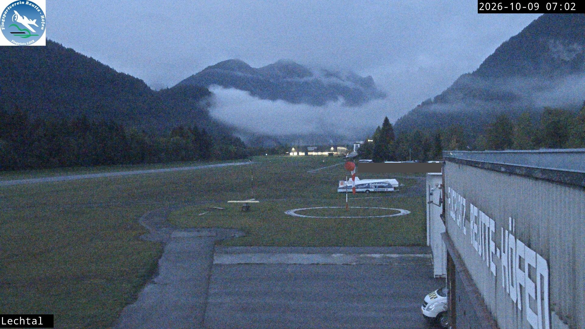 Archiv Foto Webcam Flugplatz Höfen, Tirol
