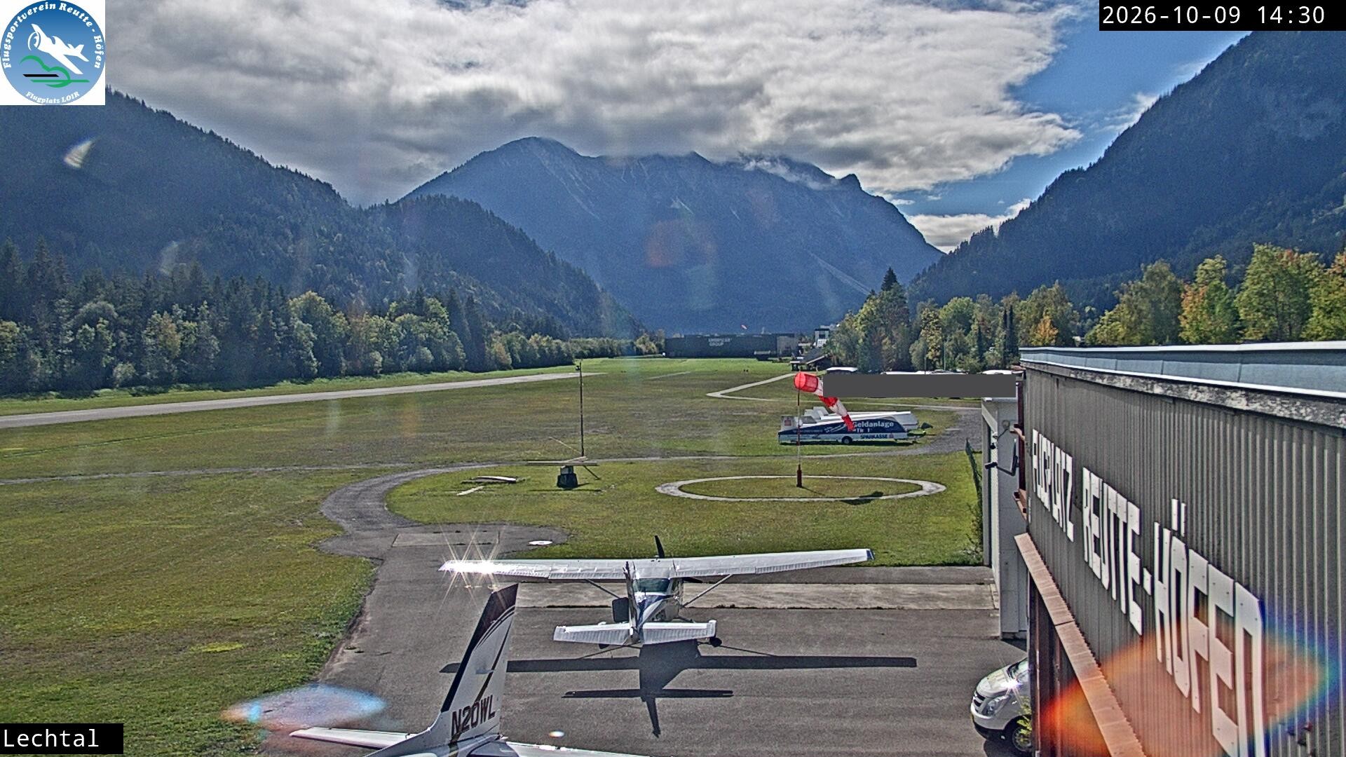 Archiv Foto Webcam Flugplatz Höfen, Tirol