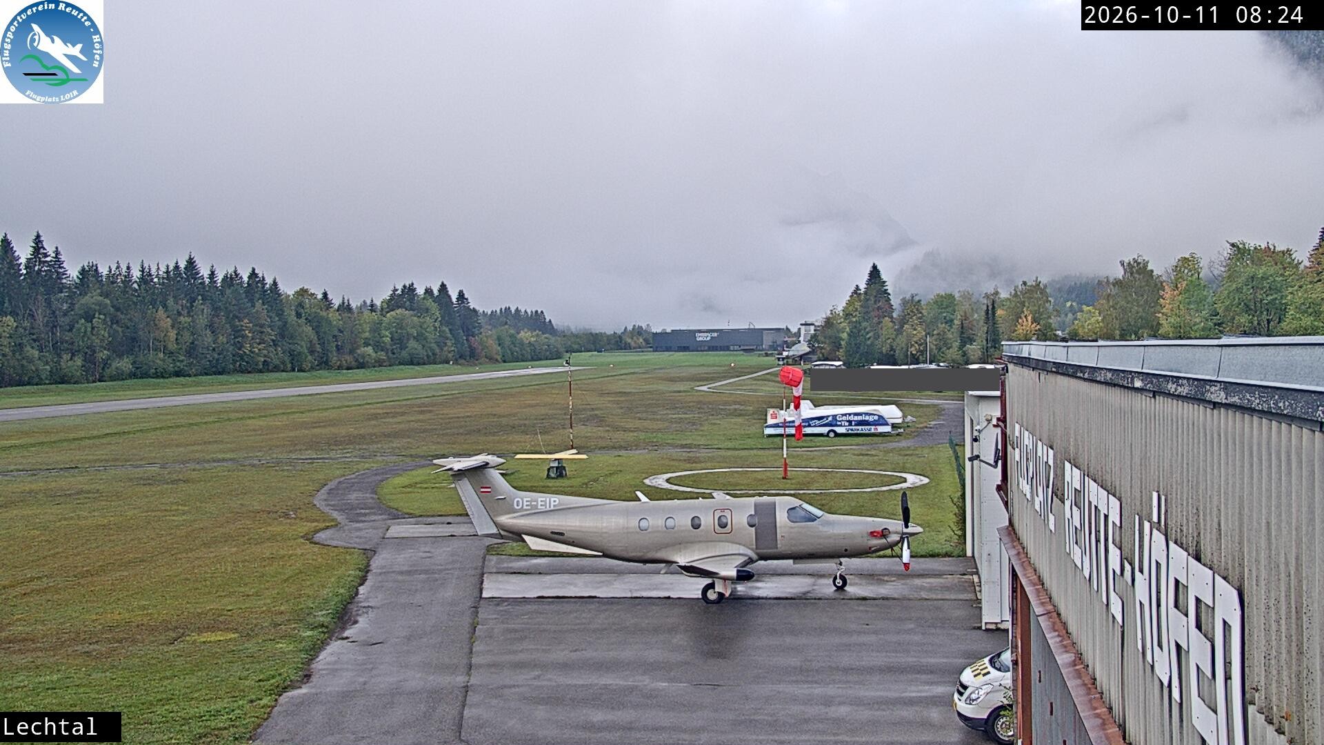 Archived image Webcam Hoefen airport, Tyrol
