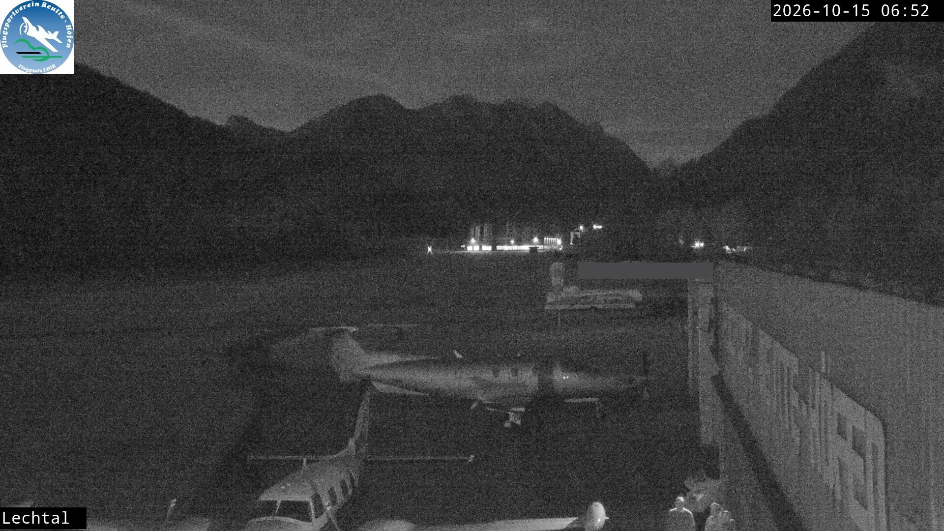Archiv Foto Webcam Flugplatz Höfen, Tirol