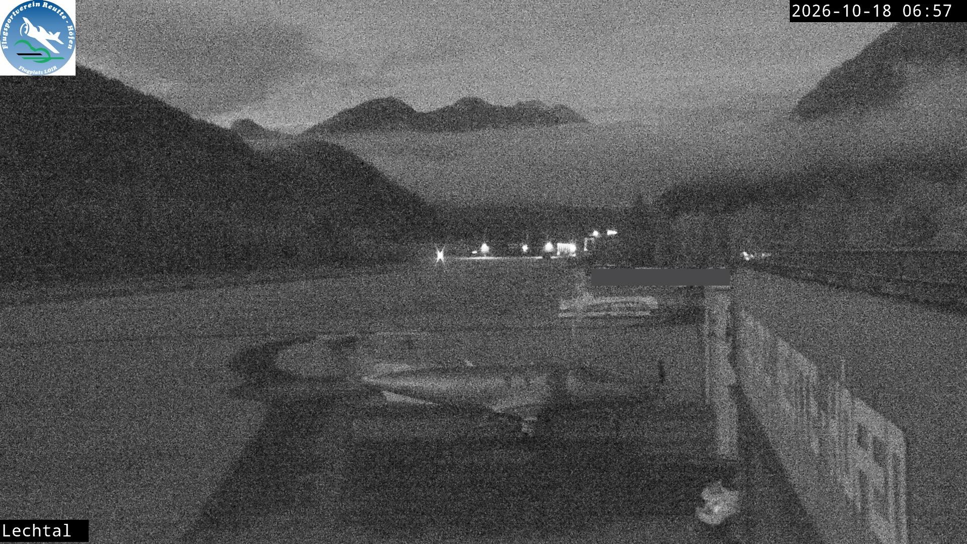 Archiv Foto Webcam Flugplatz Höfen, Tirol