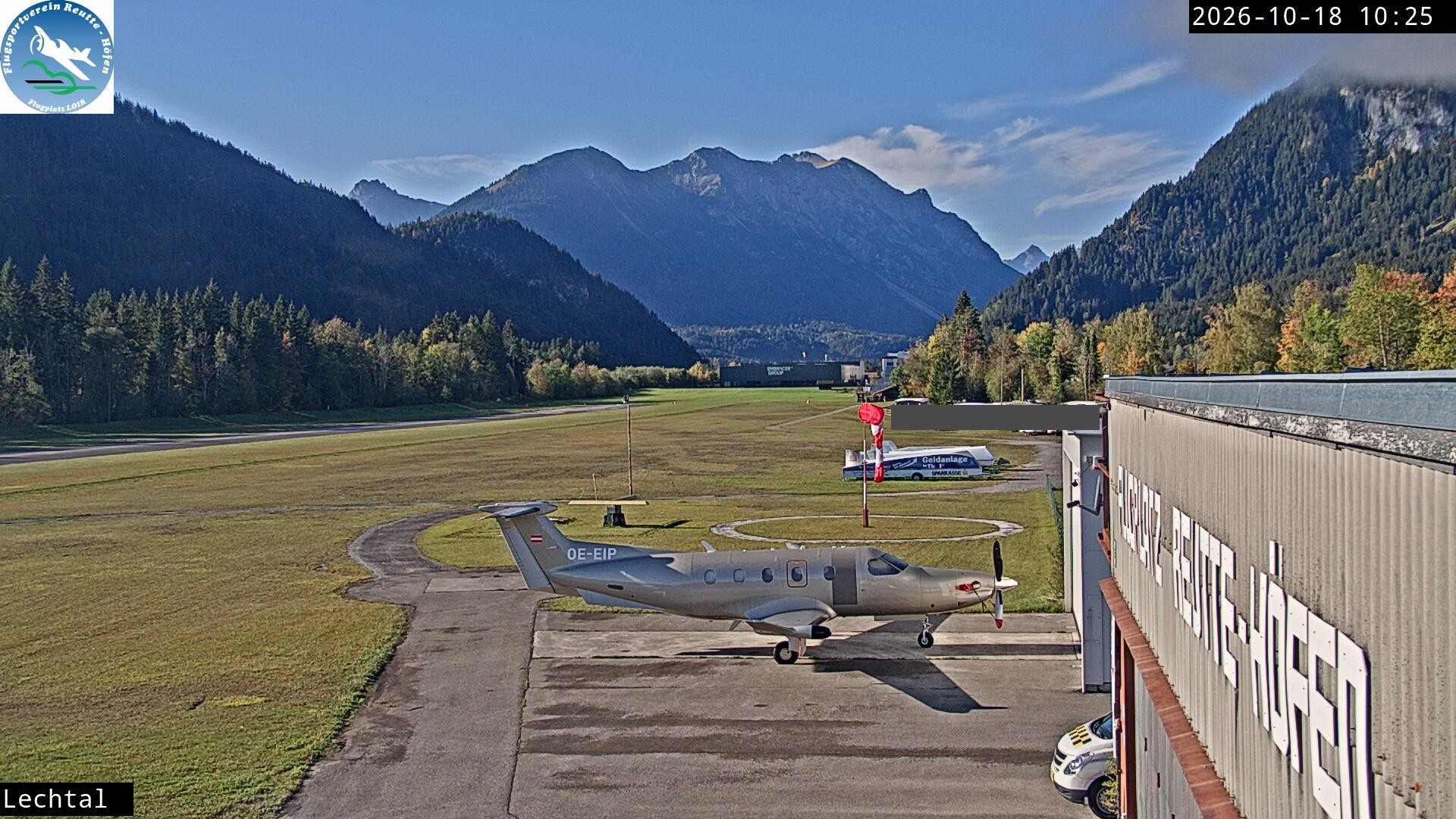 Archiv Foto Webcam Flugplatz Höfen, Tirol