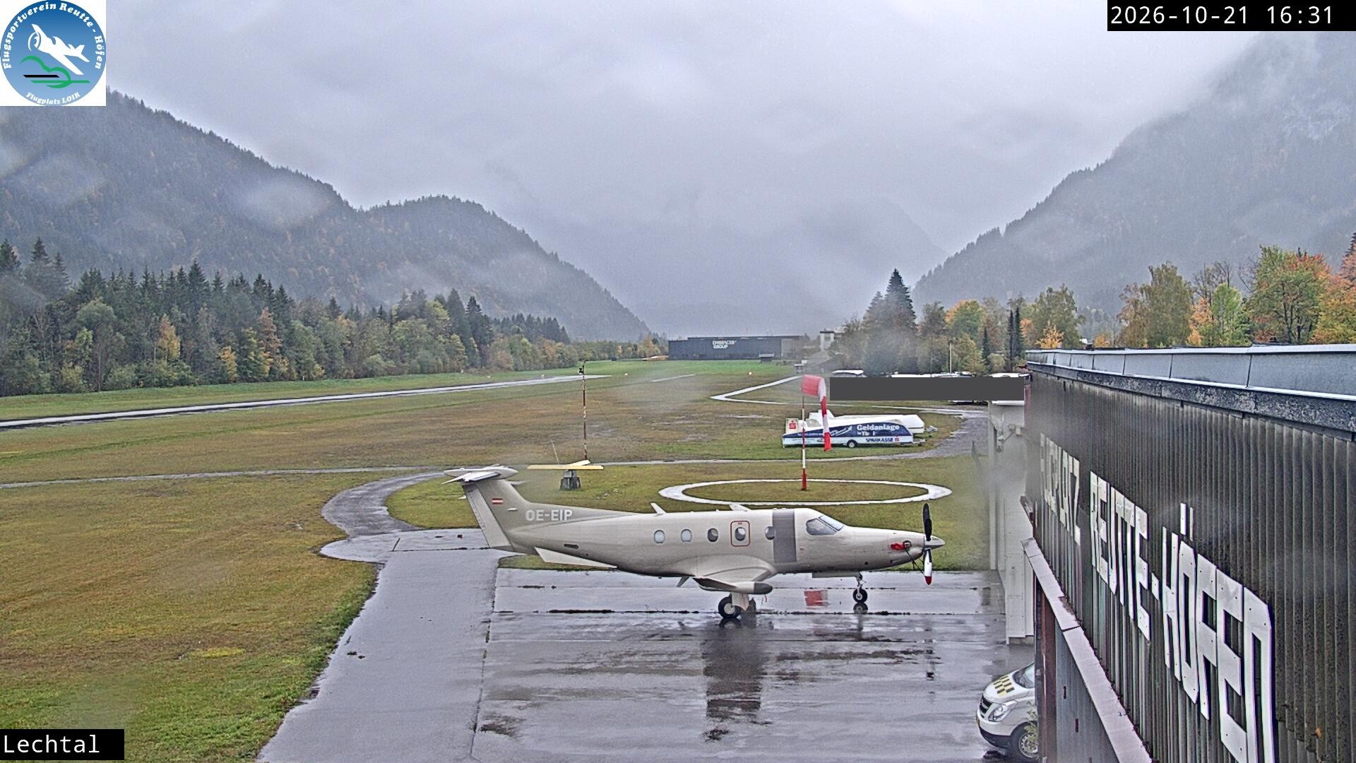 Archiv Foto Webcam Flugplatz Höfen, Tirol