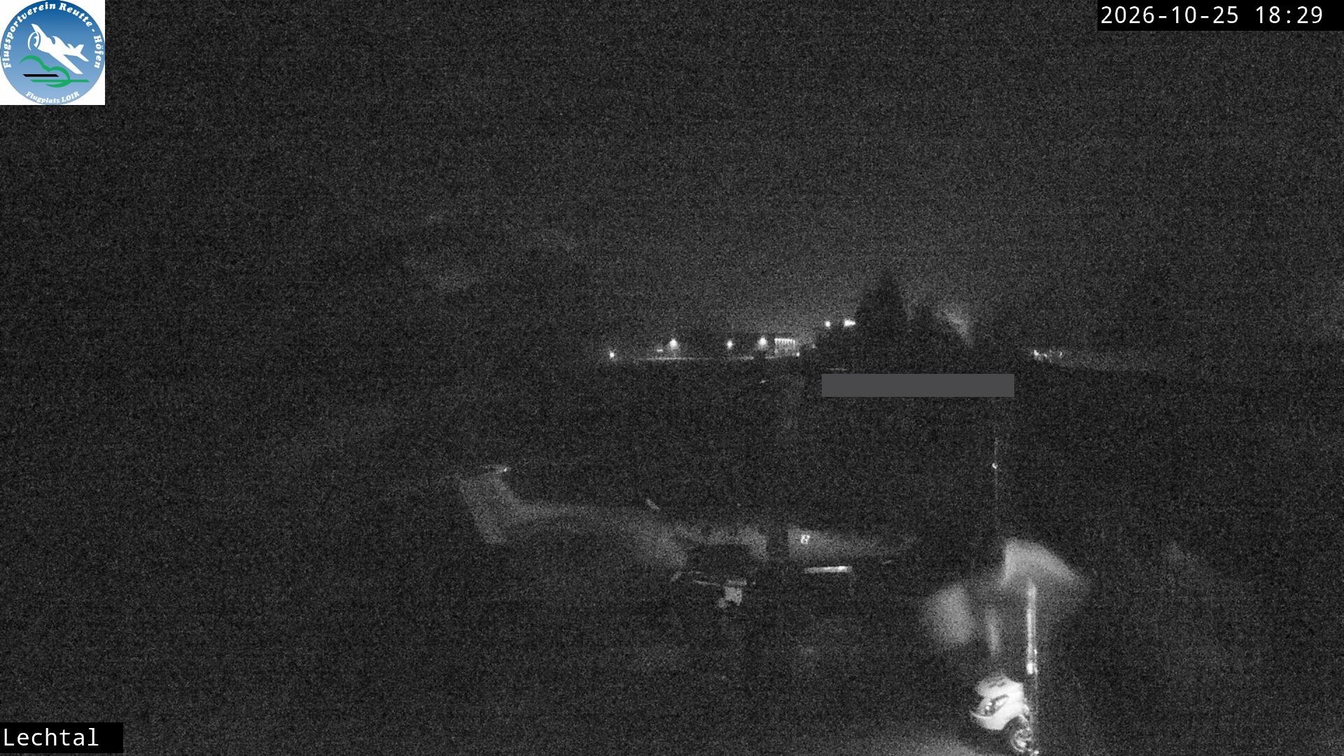 Archived image Webcam Hoefen airport, Tyrol