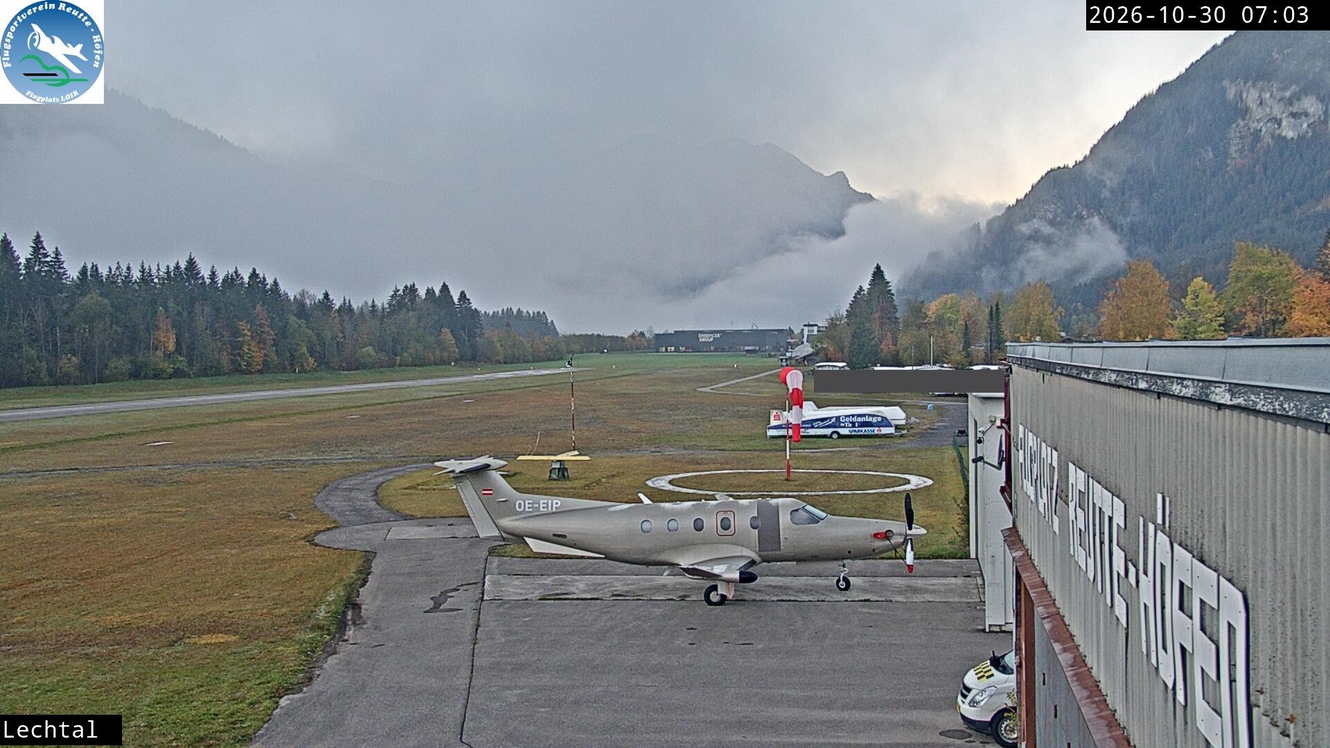 Archived image Webcam Hoefen airport, Tyrol