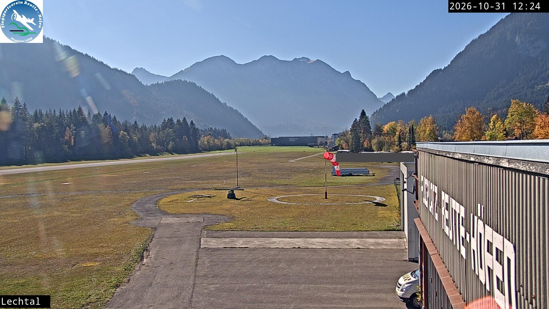 Archived image Webcam Hoefen airport, Tyrol