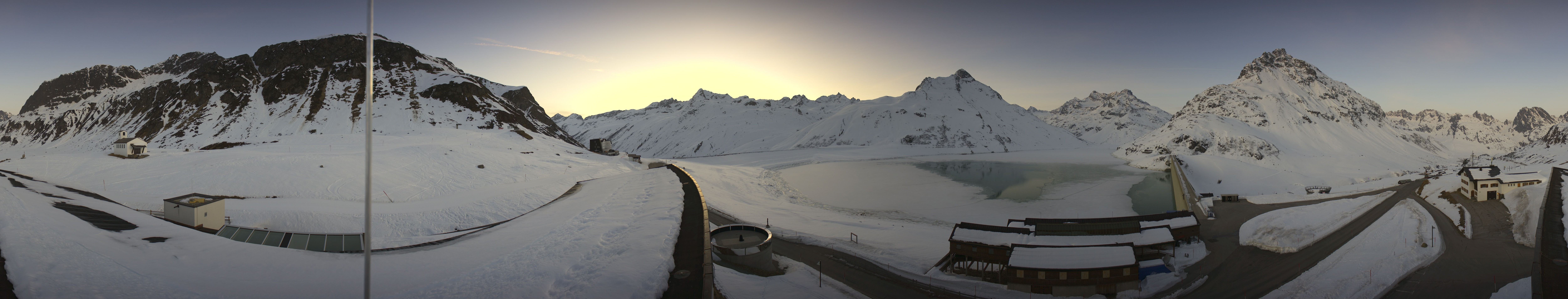 Archiv Foto Webcam Bielerhöhe: Silvretta Stausee