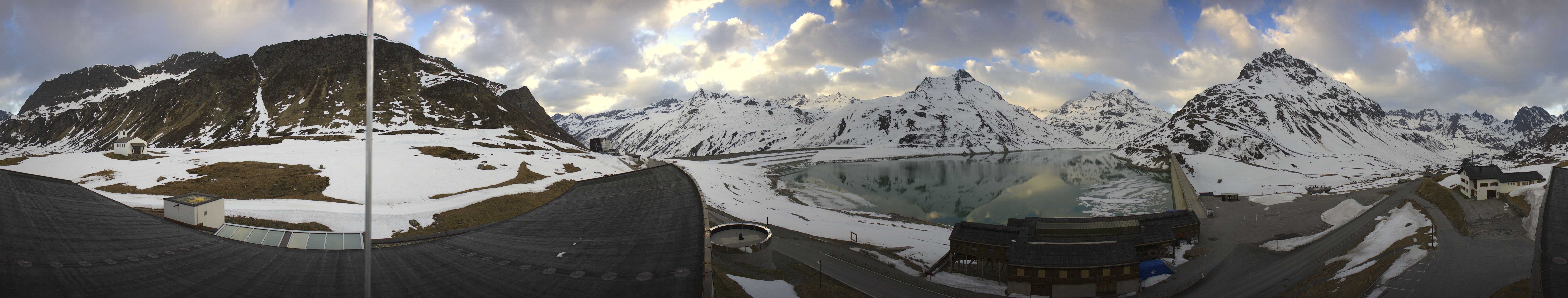 Archived image Webcam Silvretta barrier lake
