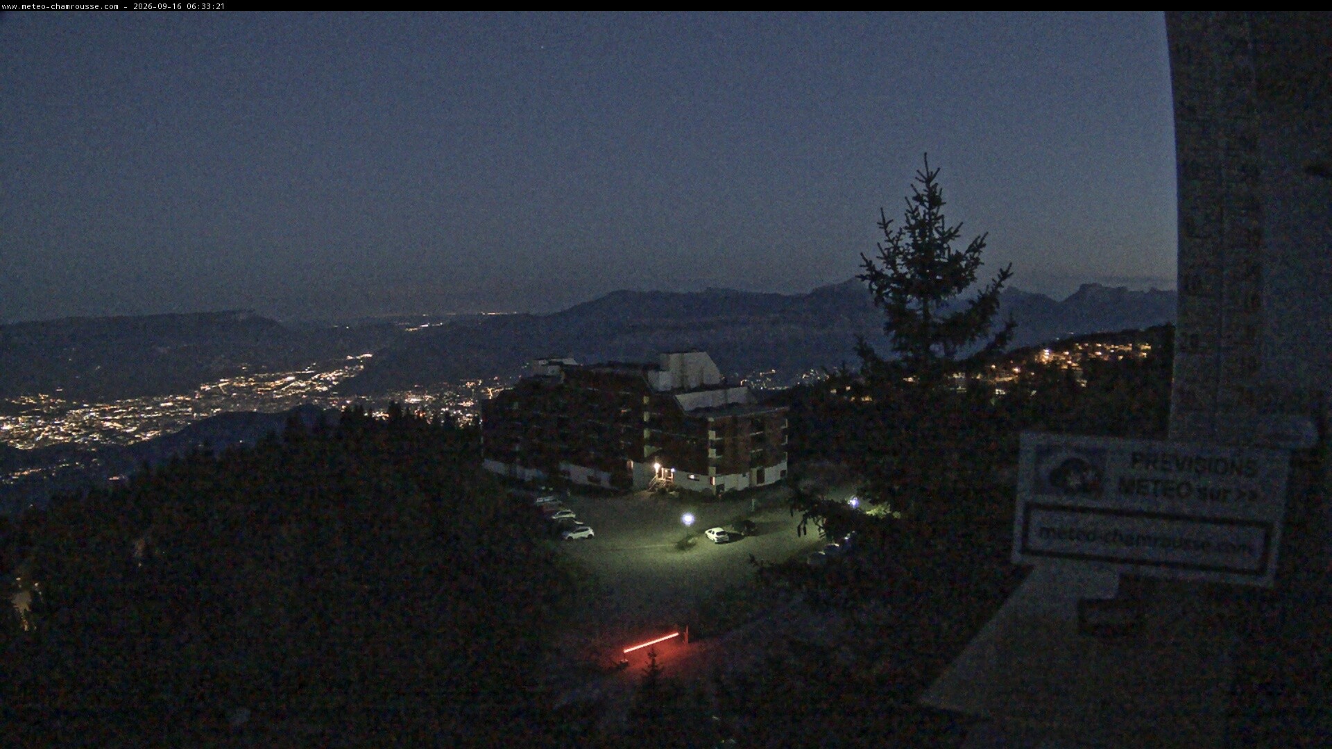 Archived image Webcam Panorama Chamrousse