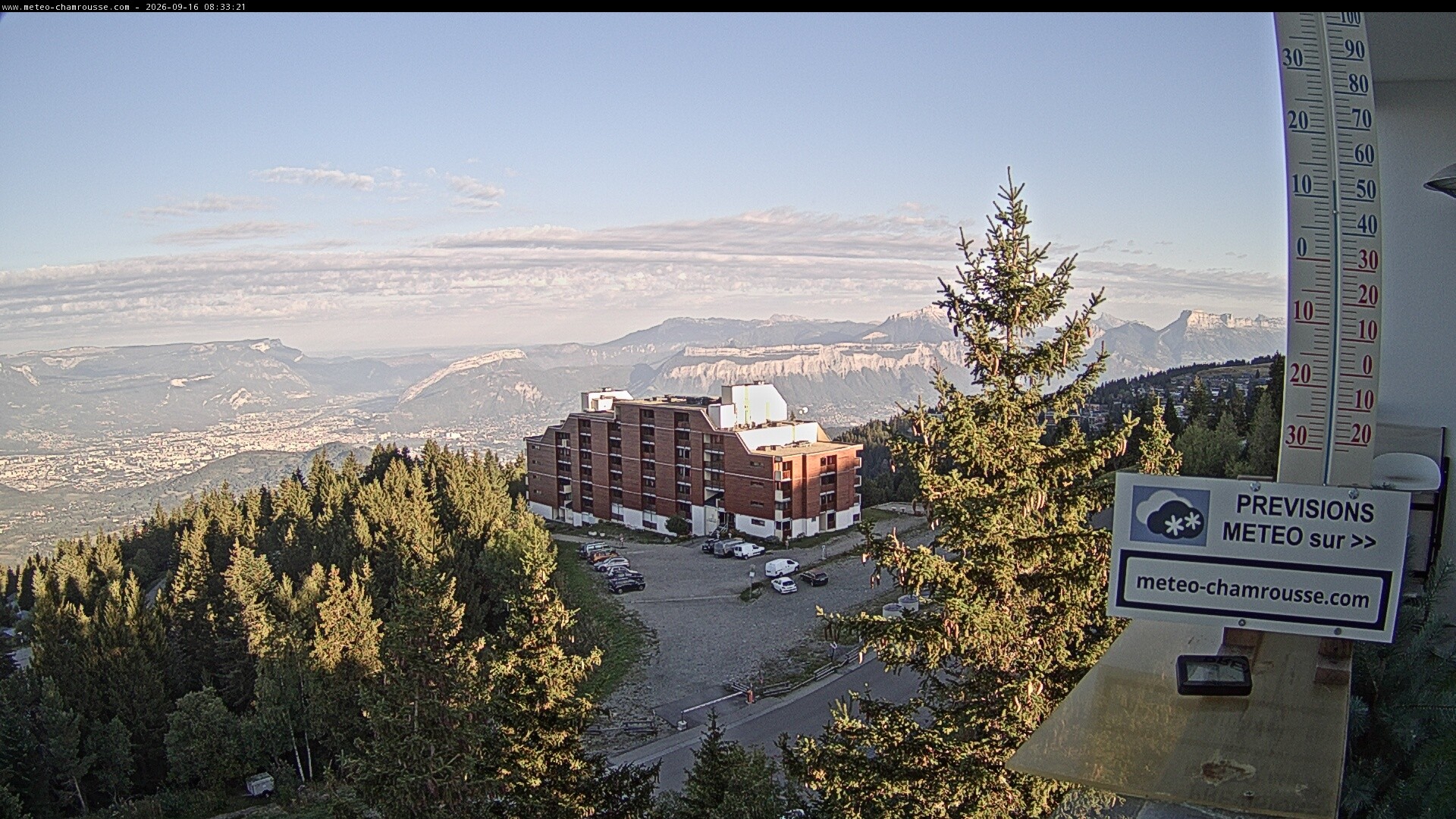 Archived image Webcam Panorama Chamrousse