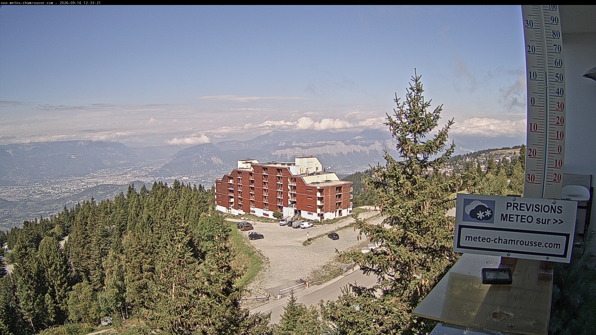 Archived image Webcam Panorama Chamrousse