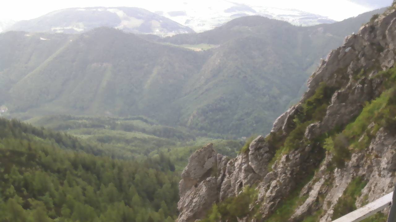 Archiv Foto Webcam Gaststätte Feuerkogelhaus