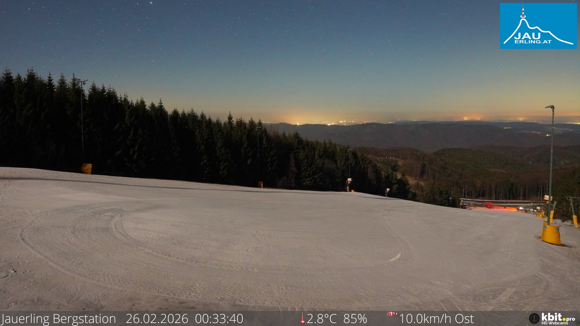 Archived image Webcam Panoramic view - mountain station Jauerling