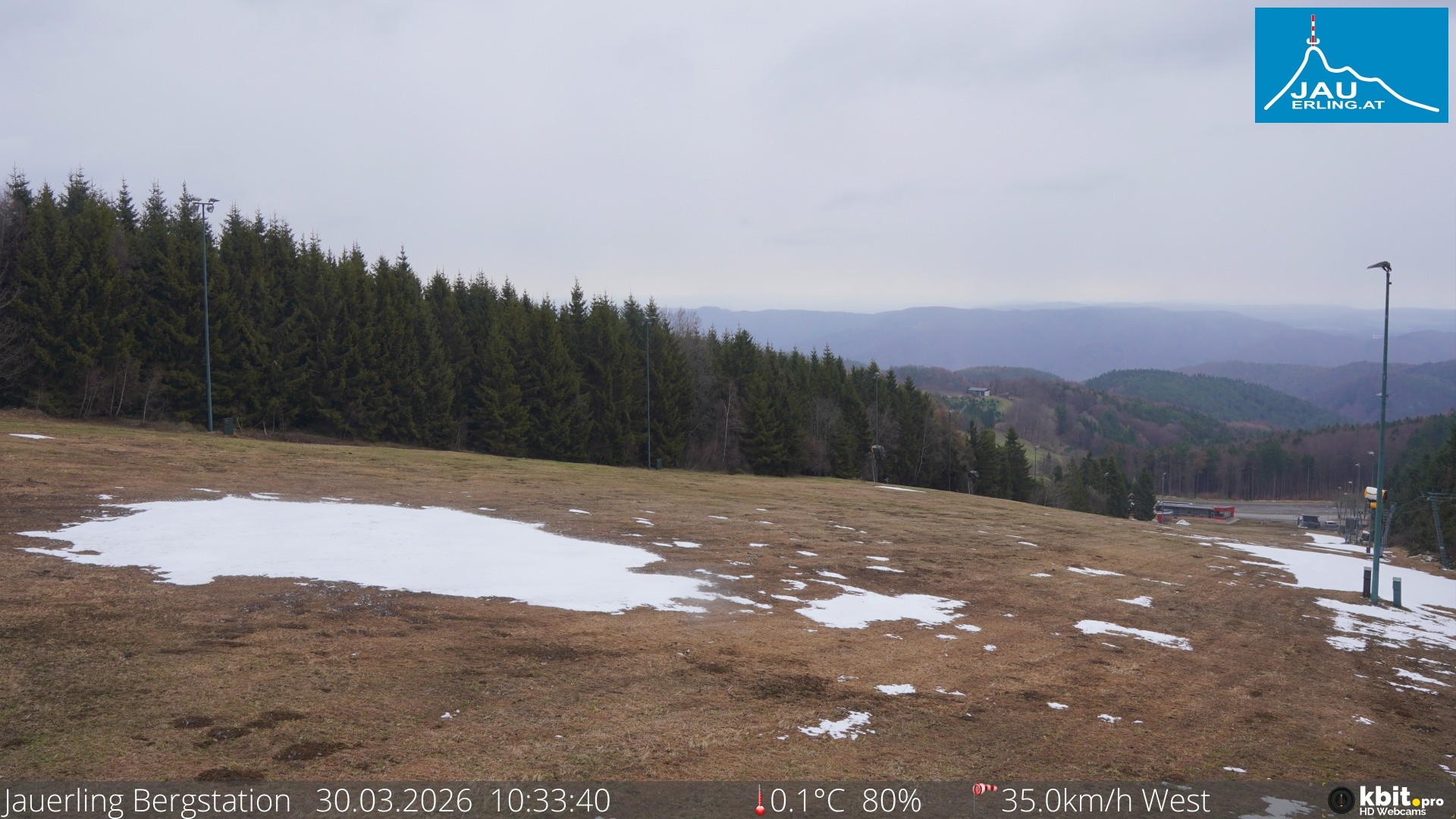 Archived image Webcam Panoramic view - mountain station Jauerling