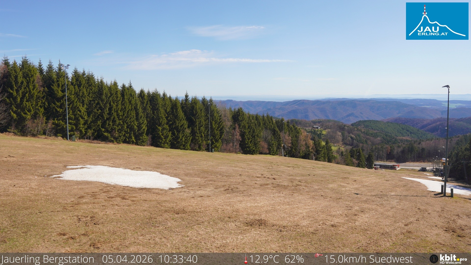 Archived image Webcam Panoramic view - mountain station Jauerling