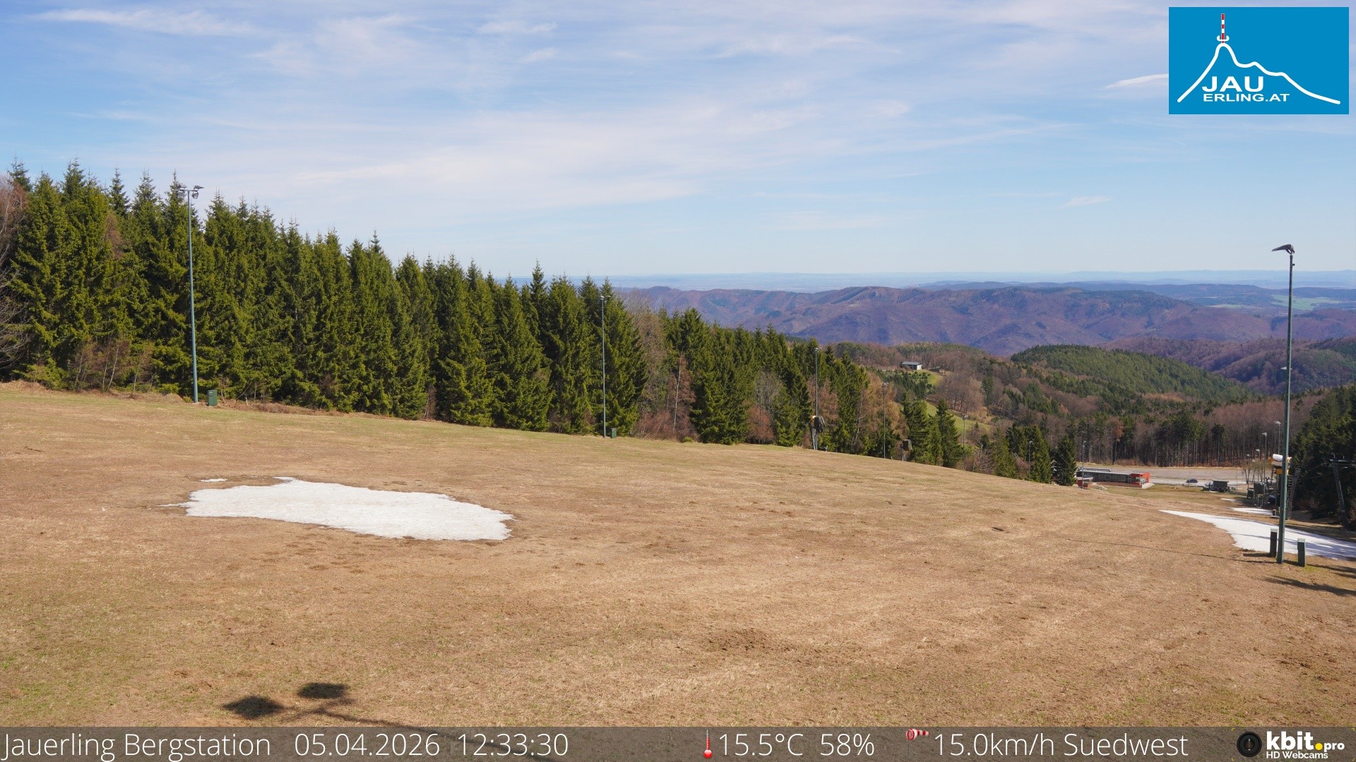 Archived image Webcam Panoramic view - mountain station Jauerling