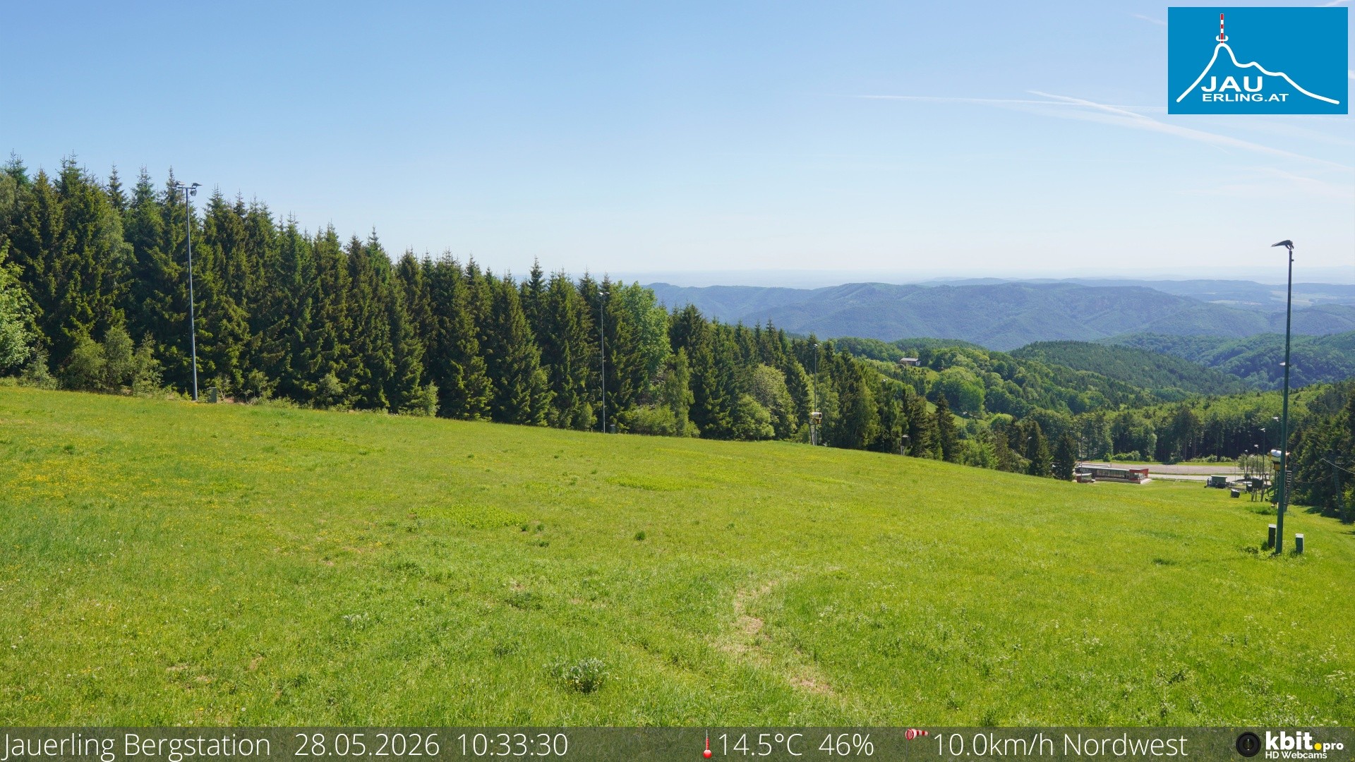 Archived image Webcam Panoramic view - mountain station Jauerling