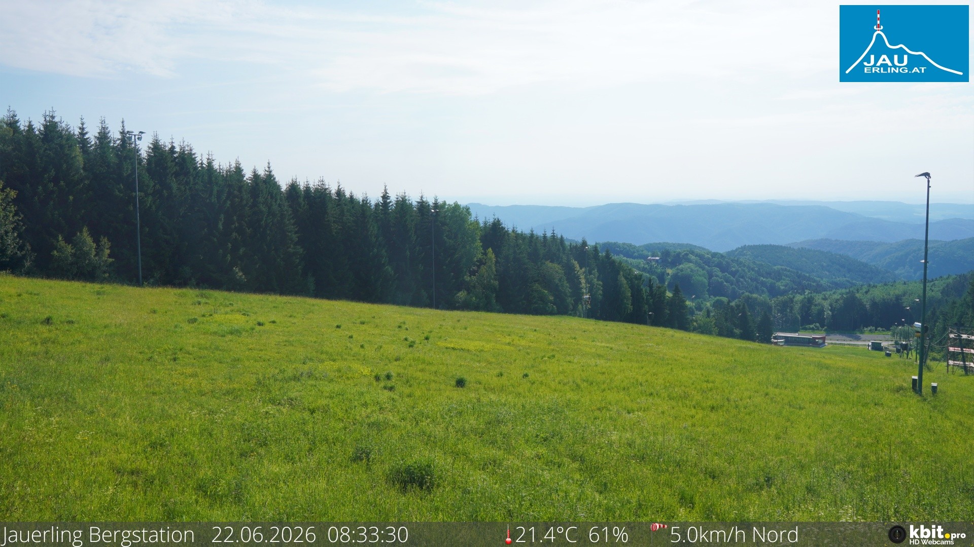 Archived image Webcam Panoramic view - mountain station Jauerling