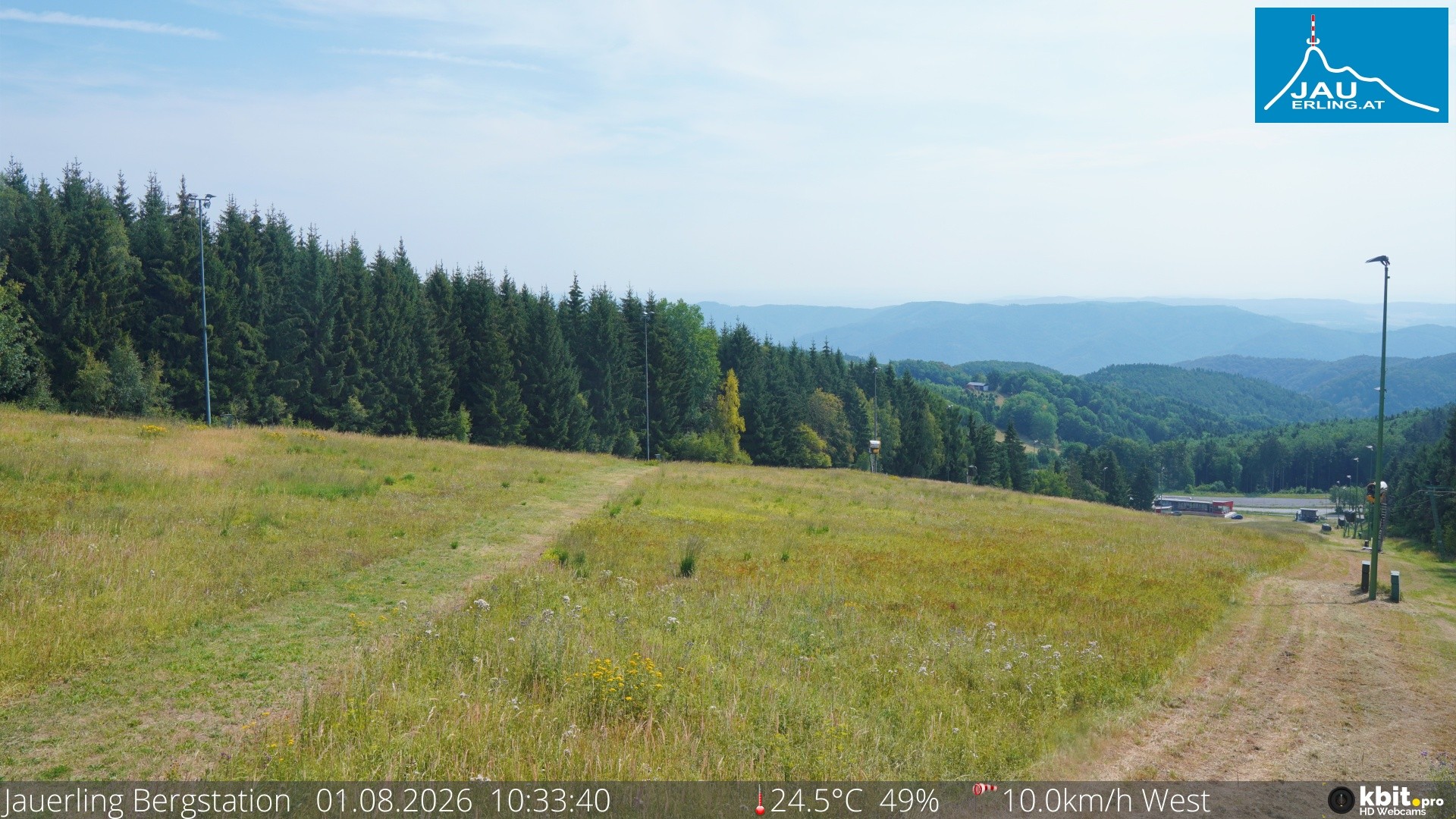 Archived image Webcam Panoramic view - mountain station Jauerling