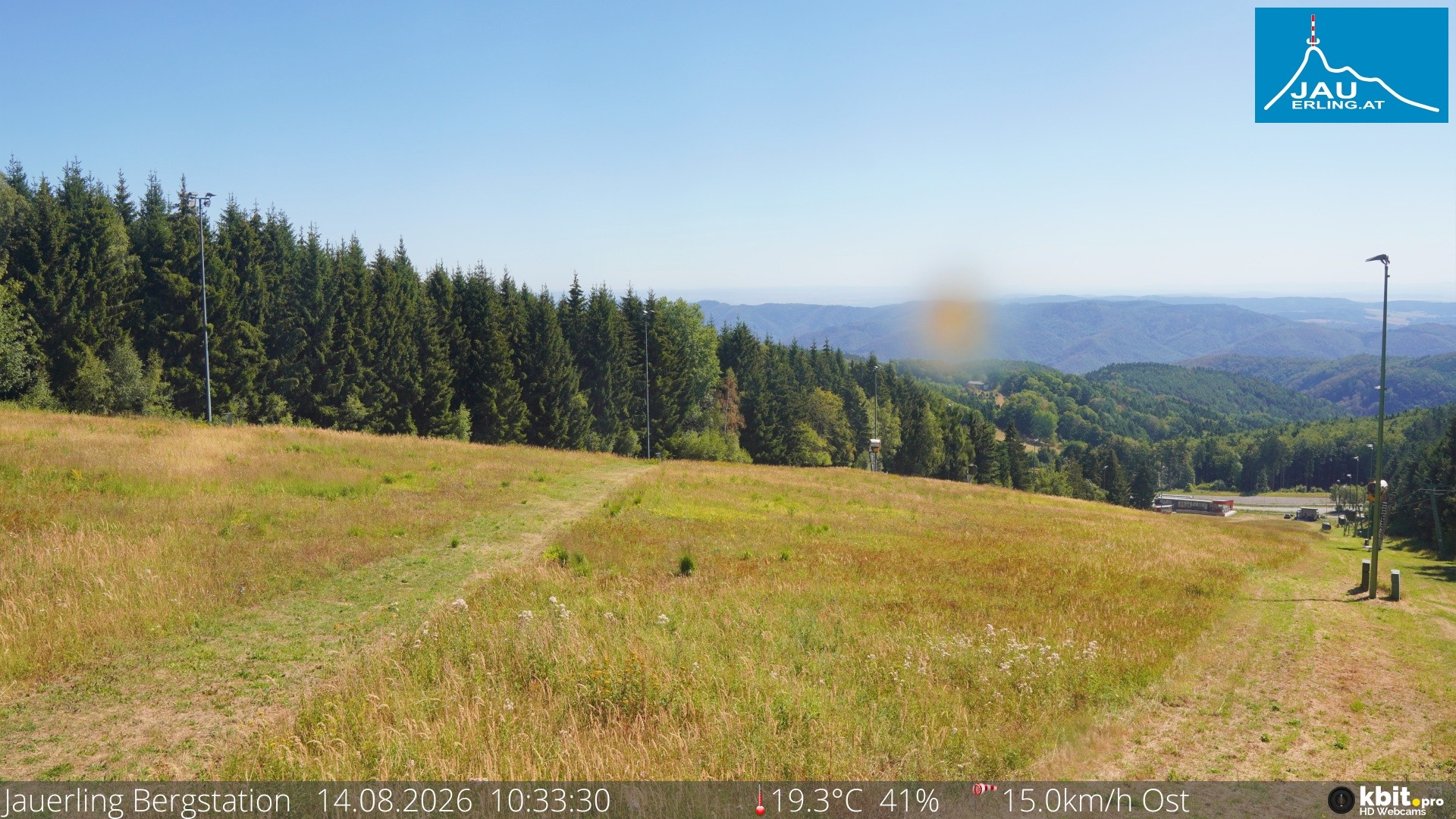 Archived image Webcam Panoramic view - mountain station Jauerling